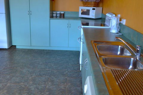 Cape Bridgewater Sea View Lodge - Getaway Accommodation 6