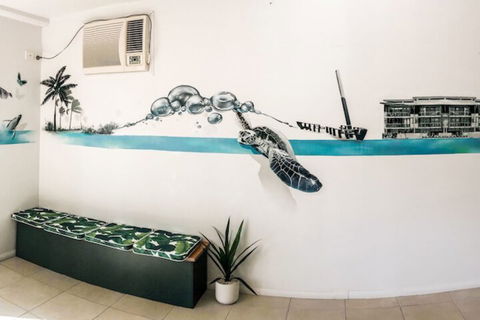 Beaches On Lammermoor Apartments - Getaway Accommodation 5