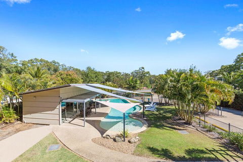 Beaches On Lammermoor Apartments - Getaway Accommodation 4