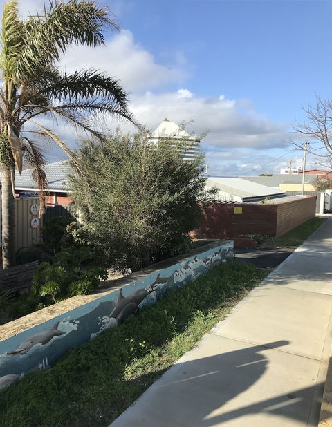 Dolphin Retreat Bunbury - Getaway Accommodation 0