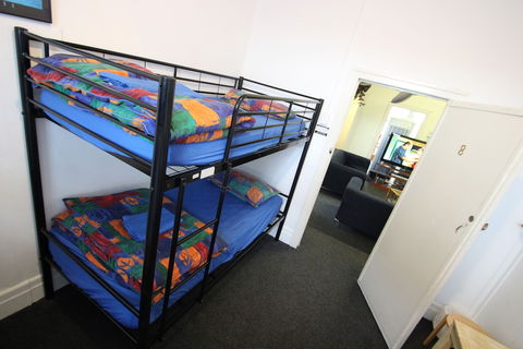 Dolphin Retreat Bunbury - Getaway Accommodation 6