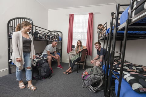 Dolphin Retreat Bunbury - Getaway Accommodation 4