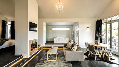 Hepburn Spa Retreat - Getaway Accommodation 5