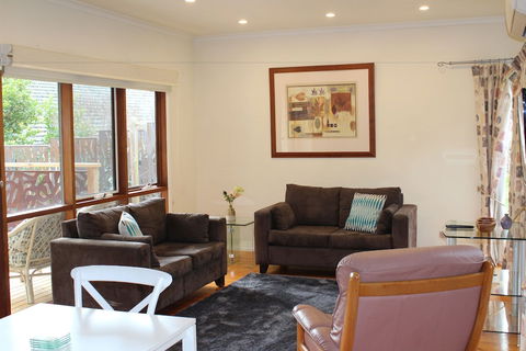 Australian Home Away At Wonga Park Brushy Creek - Getaway Accommodation 3