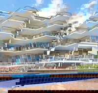 Bayview Beach Holiday Apartments - Getaway Accommodation