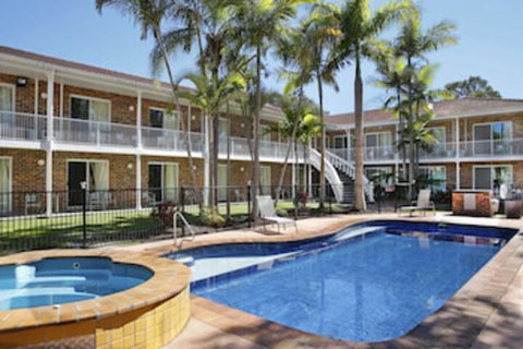 Aston Motel Yamba - Getaway Accommodation 0