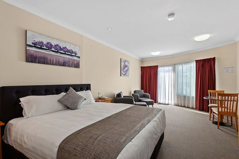 Eastgate On The Range Motel - Getaway Accommodation 6
