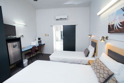 Downs Motel - Getaway Accommodation 4