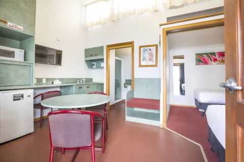 Downs Motel - Getaway Accommodation 5