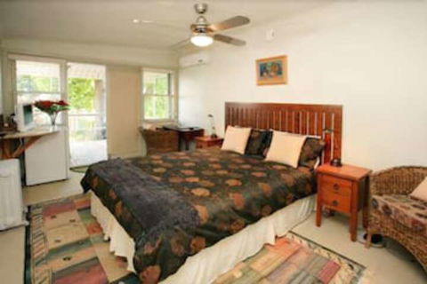 The Bank Guesthouse - Getaway Accommodation 7