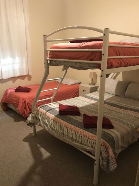 Travelway Motel - Getaway Accommodation 4