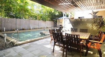 Nautilus Holiday Apartments - Getaway Accommodation 0