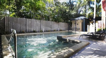 Nautilus Holiday Apartments - Getaway Accommodation 2