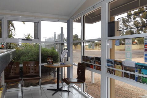 Acacia Ridge Motor Inn - Getaway Accommodation 1
