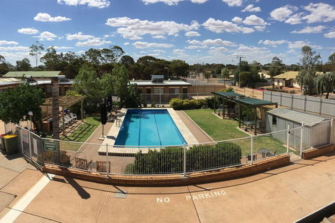 Acacia Ridge Motor Inn - Getaway Accommodation 2