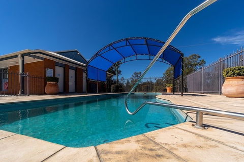 Albert Motel - Getaway Accommodation 0