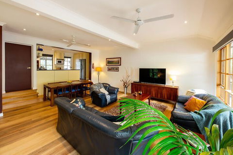 Holly Lodge - Getaway Accommodation 3
