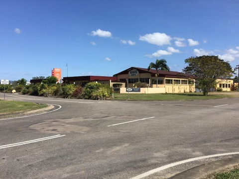 Herbert Valley Motel - Getaway Accommodation 3