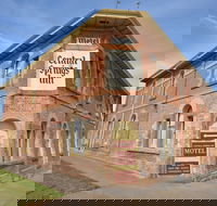 Central Springs Inn - Getaway Accommodation