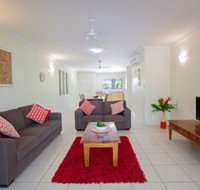 Seaforth Apartments - Getaway Accommodation