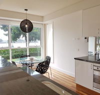 Beau Monde Apartments Newcastle Harbourside Apartment - Getaway Accommodation