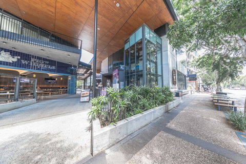 Homely Apartment In South Brisbane - Getaway Accommodation 3