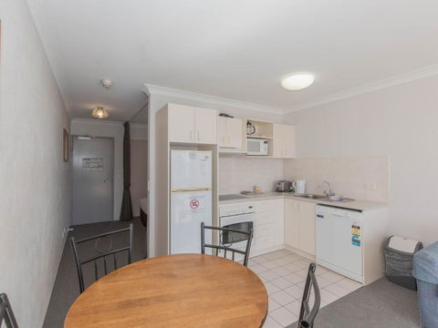 Horizons 417 / 10 Kosciuszko Road - Getaway Accommodation 6