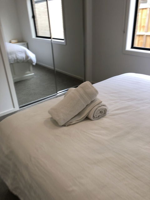 Apple House Upper Point Cook - Getaway Accommodation 6