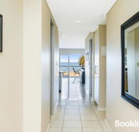 Bayline Beachfront Apartment no 4 - Getaway Accommodation