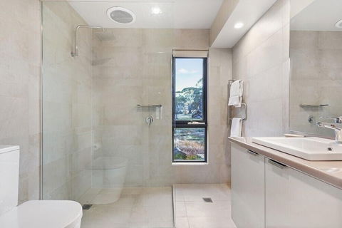 Black Out - Getaway Accommodation 2