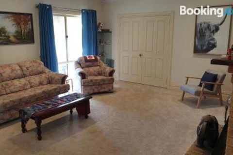 Heritage Bed & Breakfast - Getaway Accommodation 0