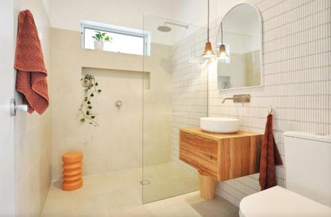 Pine At Arlos Refined Luxury In Glenelg - Getaway Accommodation 3