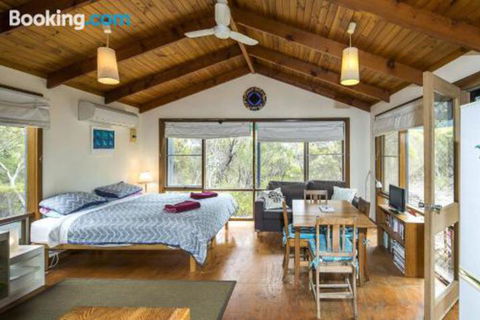 Honeyeaters Hideaway In Vivonne Bay - Getaway Accommodation 2