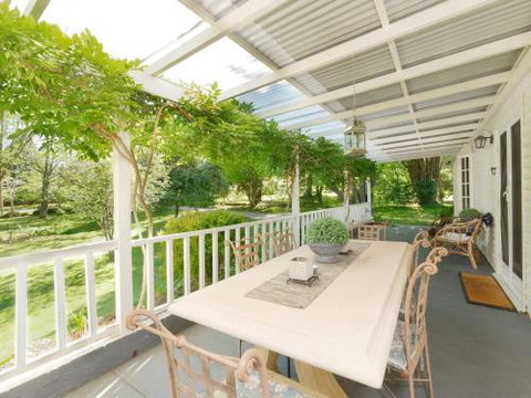 Redwood Cottage Burradoo Getaway Southern Highlands 4pm Check Out Sunday - Getaway Accommodation 1