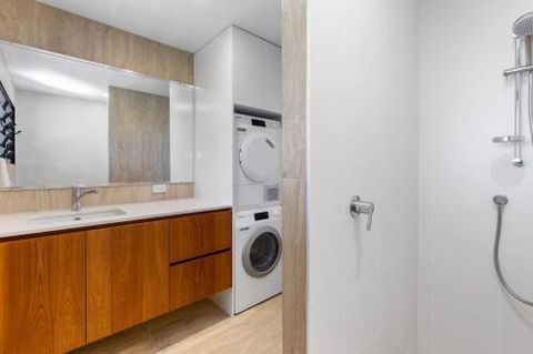 Tramican Street House - Getaway Accommodation 6