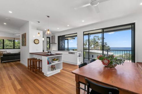 Tramican Street House - Getaway Accommodation 5