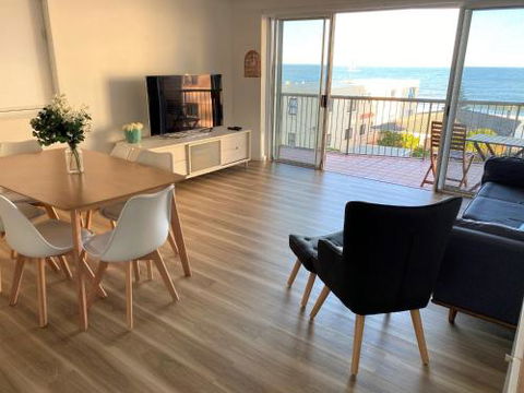 Sanctuary Shores 2 Bedroom Apartment - Getaway Accommodation 0