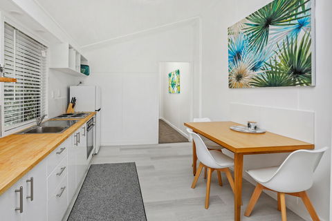Tropical On McKenzie MK1 - Getaway Accommodation 3
