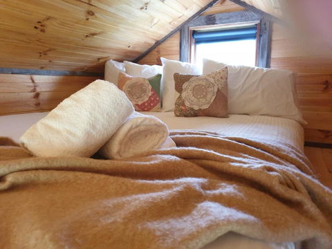 Berrys Creek Tiny House - Getaway Accommodation 6