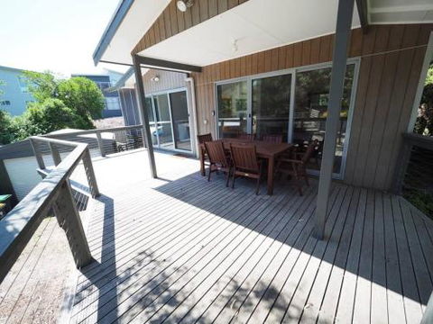 Sleepy Hollow Sandy Point - Getaway Accommodation 0