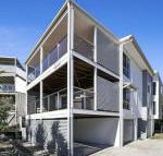 Drift Beach House - Getaway Accommodation