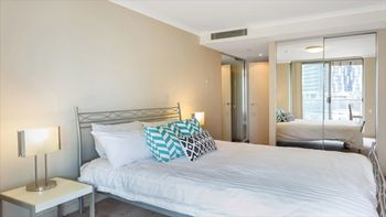 The Apartment Service HELP3 - Getaway Accommodation 3