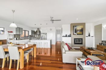 SUNNY DAZE BONNY HILLS - Getaway Accommodation 6