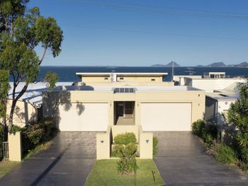 Soldiers Point Road 2 163 Seaside Splendour - Getaway Accommodation 6