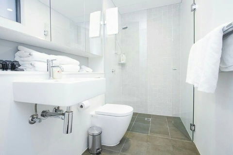 B03-darling Harbour 1 BDR APT - Getaway Accommodation 3