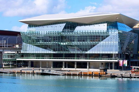 F03-darling Harbour 1 BDR APT - Getaway Accommodation 0