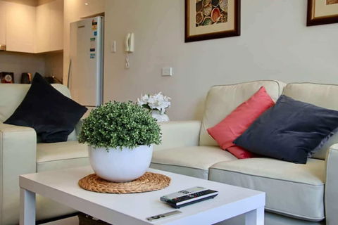 Stylish Mod Apt Near CBD Free Parking - Getaway Accommodation 3