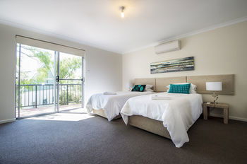 Forte Capeview Apartments - Getaway Accommodation 1