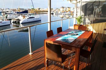 Waters Edge - Getaway Accommodation 0
