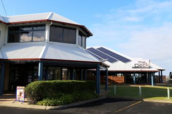 Waters Edge - Getaway Accommodation 5